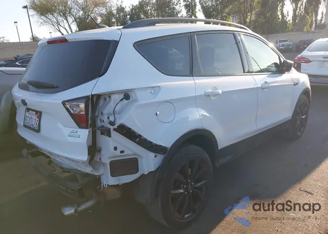 2018 Ford Escape Se из США, поврежденный, VIN 1FMCU0GD1JUD51371